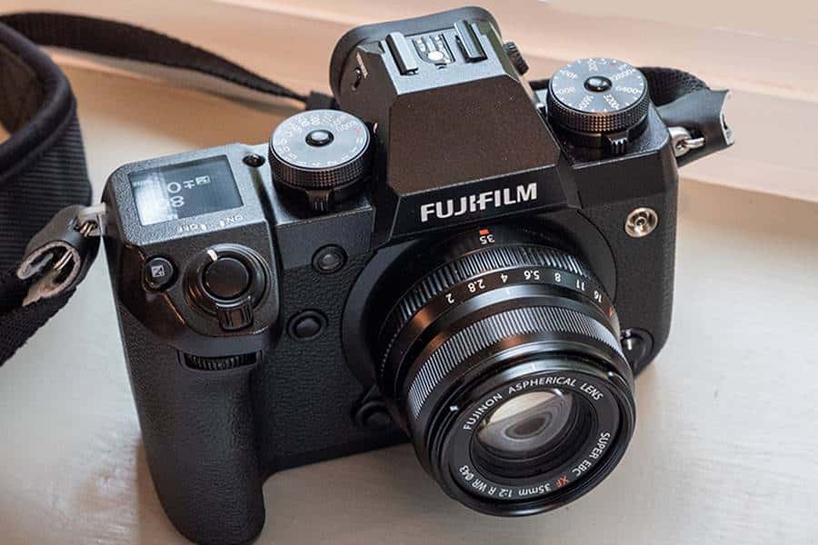 Fujifilm X H1 Review: The Reasons For Its Success In APS-C Cameras 