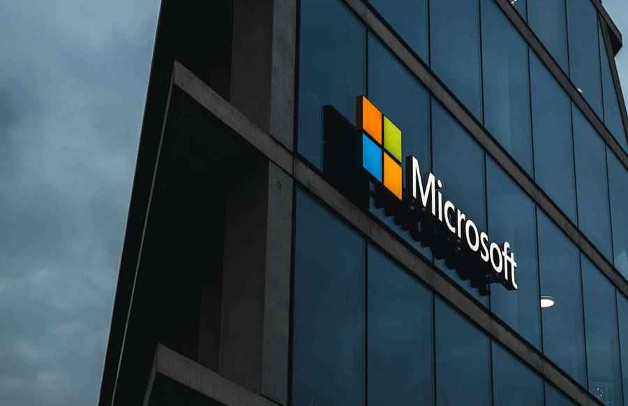 Microsoft is Considering the Idea of ​​Cheap Cloud Computing with Endless Ads