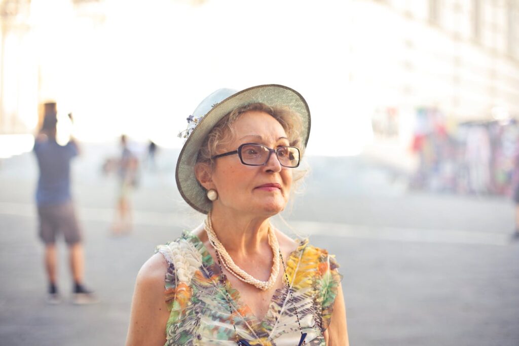 How to Photograph Older Women?